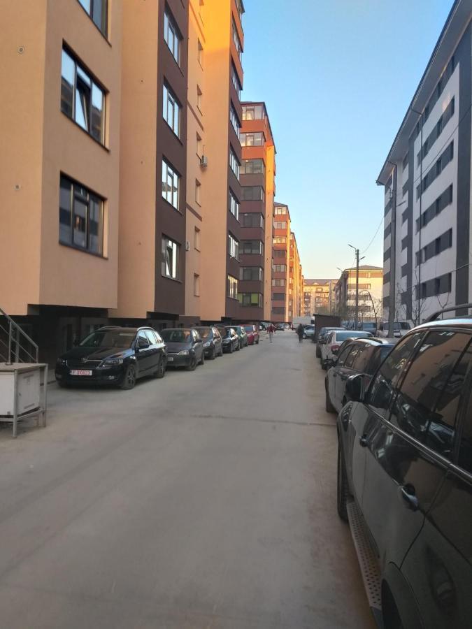 Luxury Daniel Apartament Residence Militari Rosu Экстерьер фото